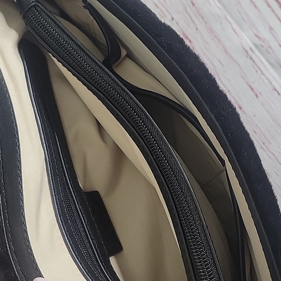 International Concepts INC Elegant Black Faux Fur Chain Shoulder Bag - Picture 6 of 7